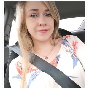 Meet your Posher, Kelley-anne